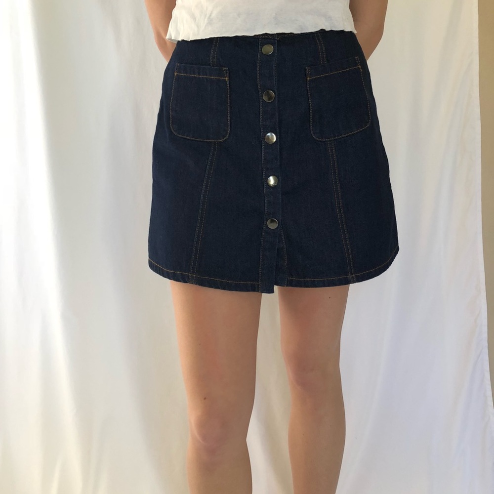 BDG dark wash denim skirt